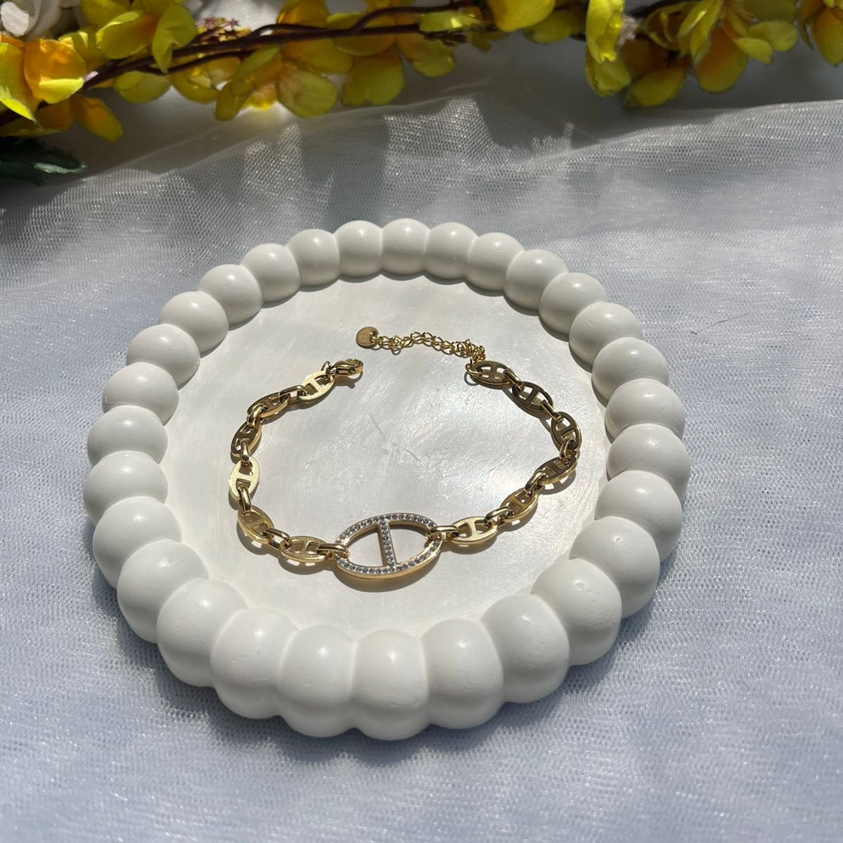 Oval gold Mariner Bracelet