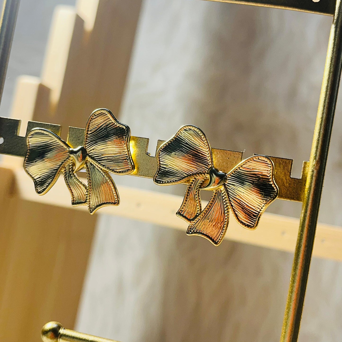 Bow Studs