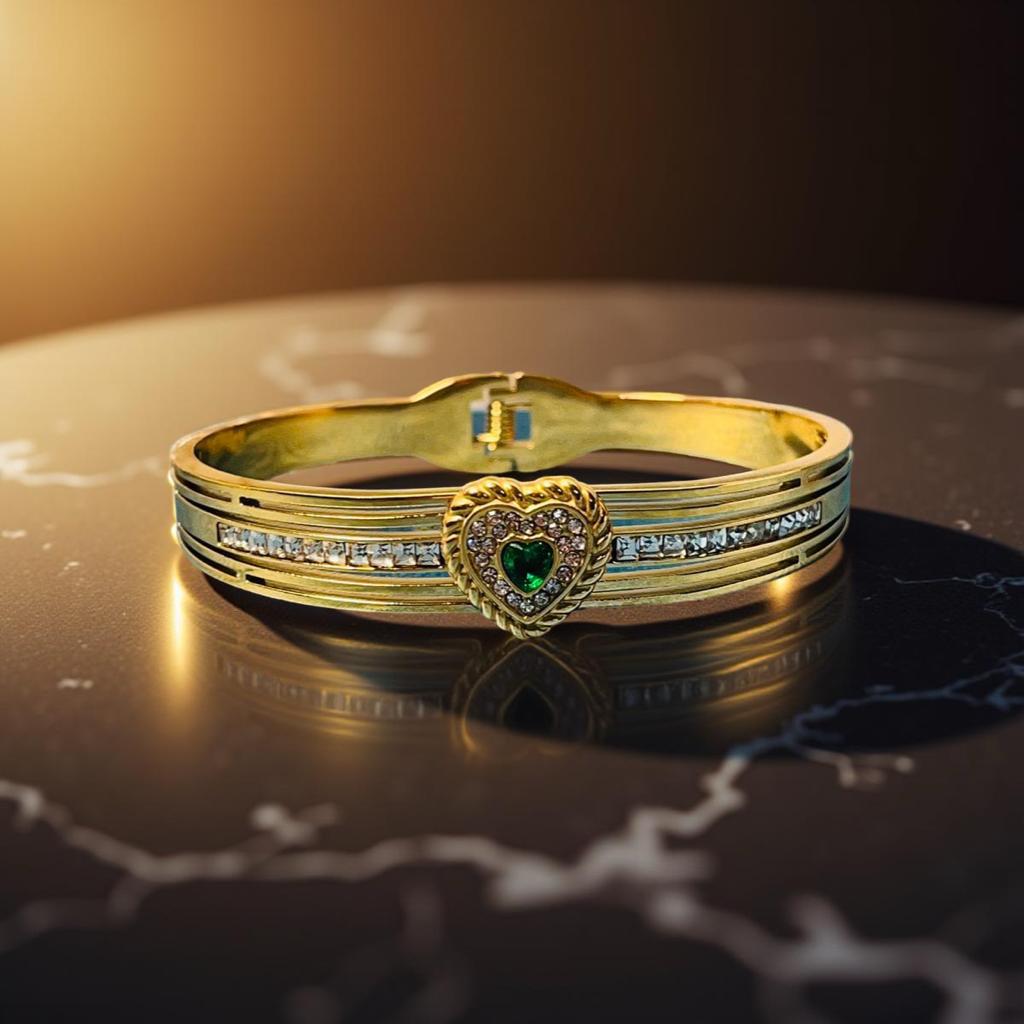 Green Heart Bracelet
