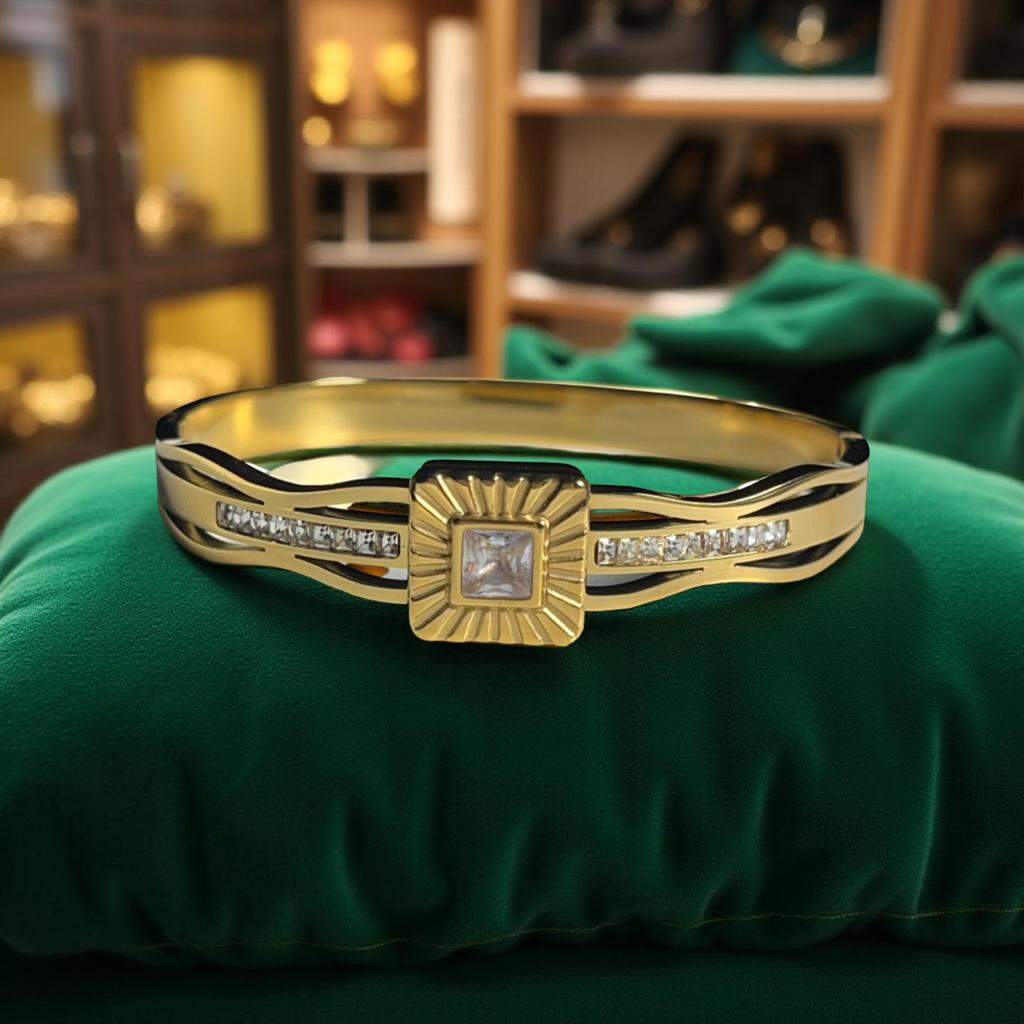 Brave Stainless Bracelet