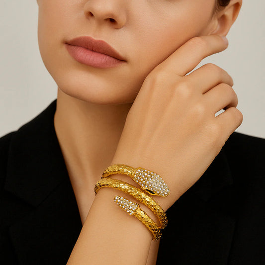 Gold Medusa Royal Jewellery Bracelet For Women